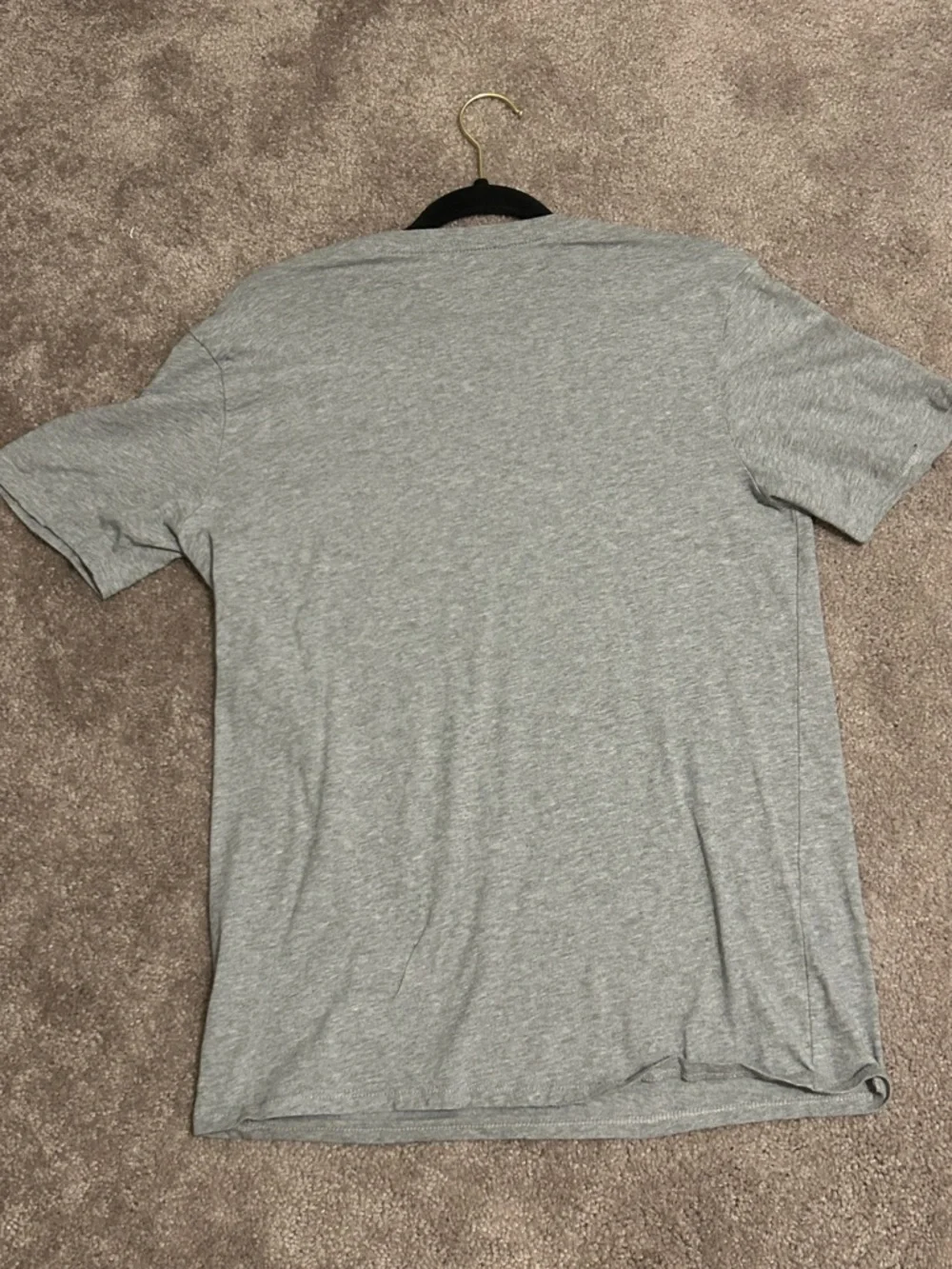 Nike Short Sleeve Crew Tee in Heather Gray with Small Logo
